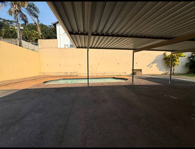 3 BEDROOM HOUSE FOR SALE IN YELLOWWOOD PARK